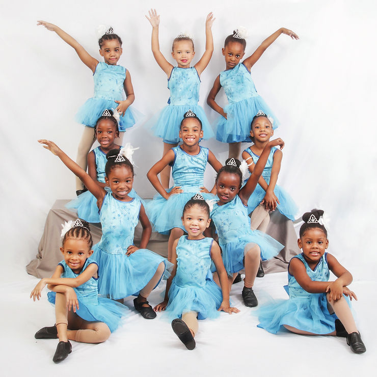 e80d52 48563b955596497282d4efdd27d35170mv2