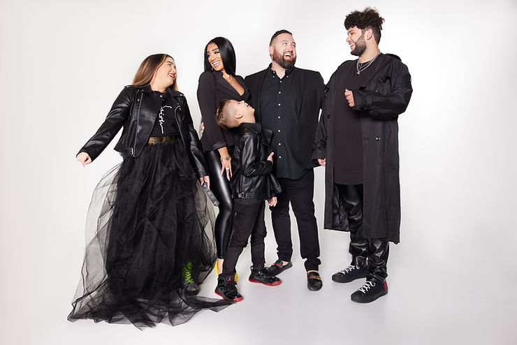 e80d52 8555e7d91a104da288b69aa607333573mv2