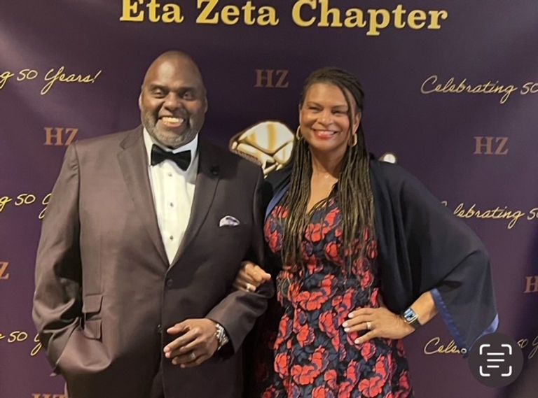 e80d52 a8aa70e3df634c39b335073d99da1137mv2