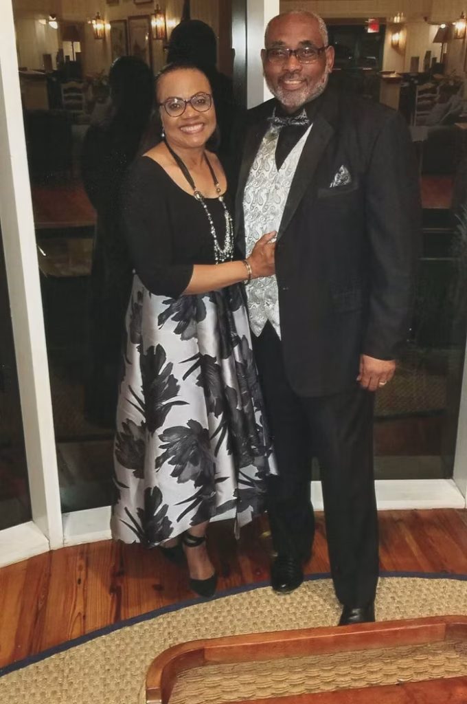 e80d52 d2f055227cc94ebc913cf2f9b7f86a90mv2