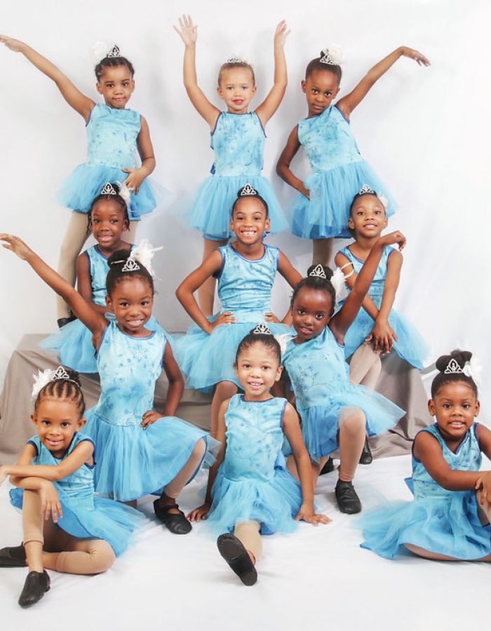 e80d52 48563b955596497282d4efdd27d35170mv2