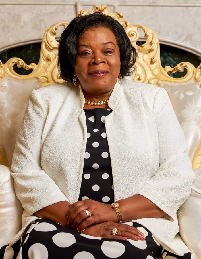 e80d52 b330fdac1bf94b8c8173ca7a235098a1mv2